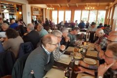 Mittagessen im Restaurant Allmend Huisli